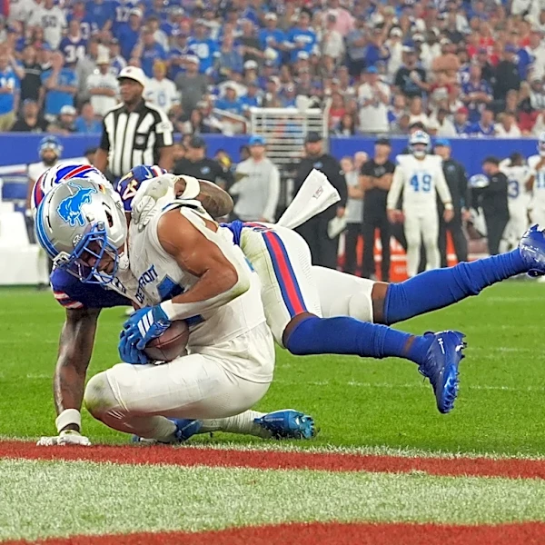 WATCH: Lions, Bills trade TDs to start second half of TNF