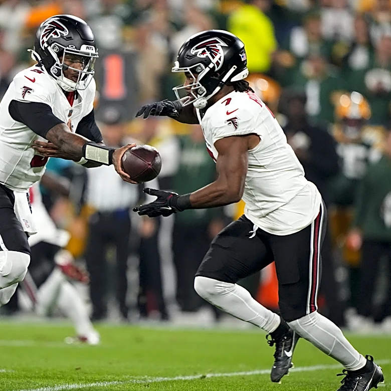 WATCH: Packers, Falcons trade TDs to end first quarter of TNF
