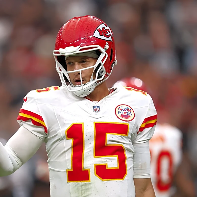 Kenneth Walker III's elite performance lifts Chiefs to critical win
