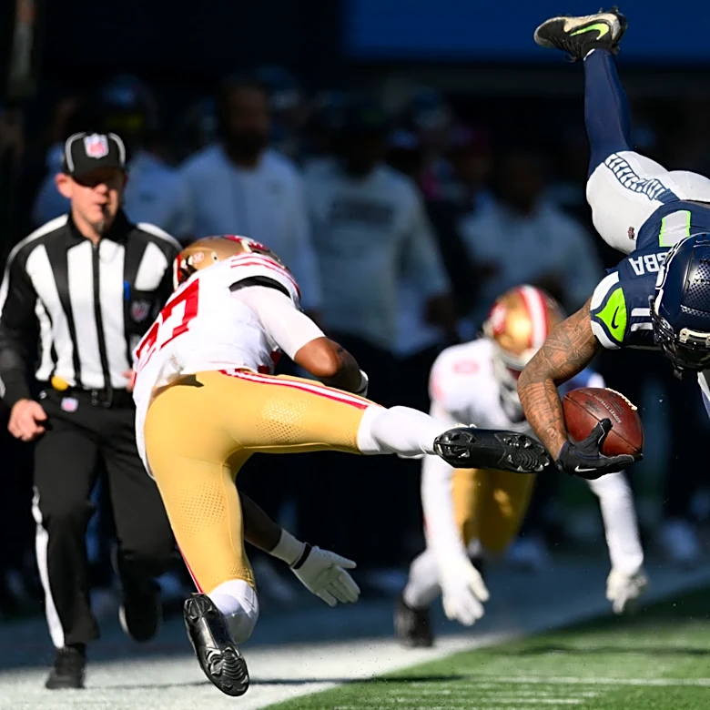 Controversial spot seals 49ers' win over Seahawks