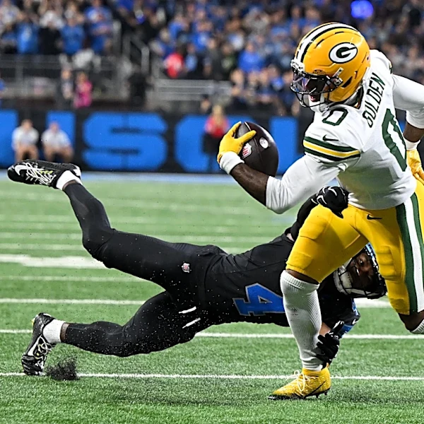 WATCH: Packers make it two-possession lead with Matthew Golden TD