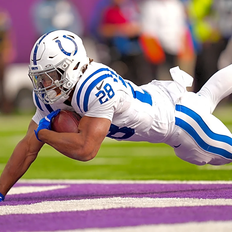 NFL Insiders predict trade deadline will be crazier than anticipated