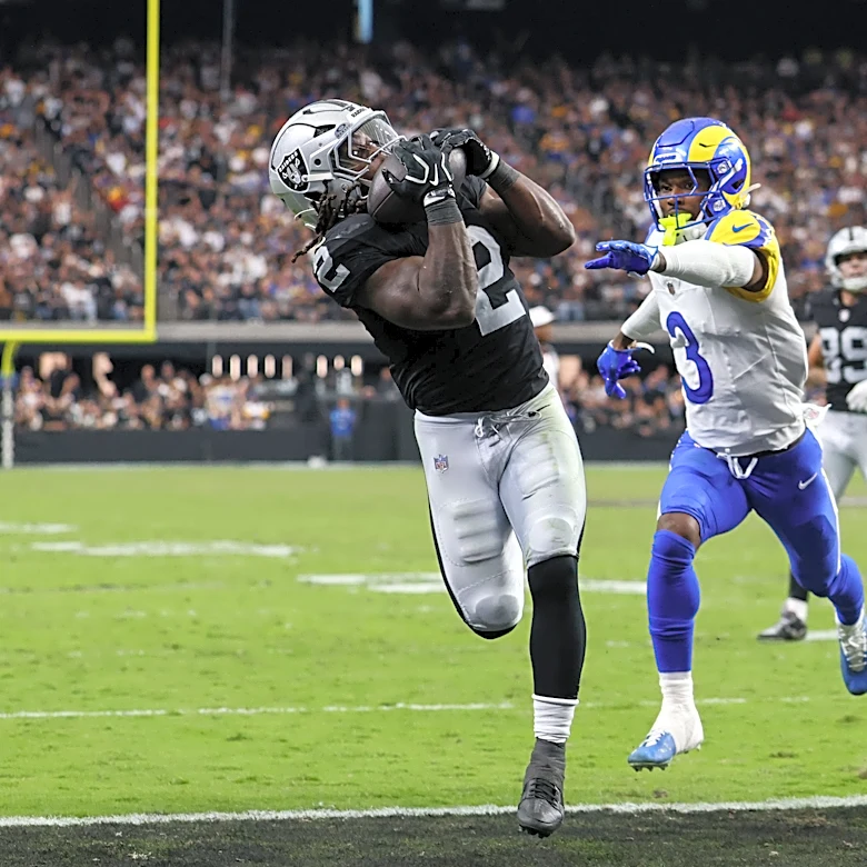 Is Ashton Jeanty a safe fantasy starter in Week 8 and beyond?