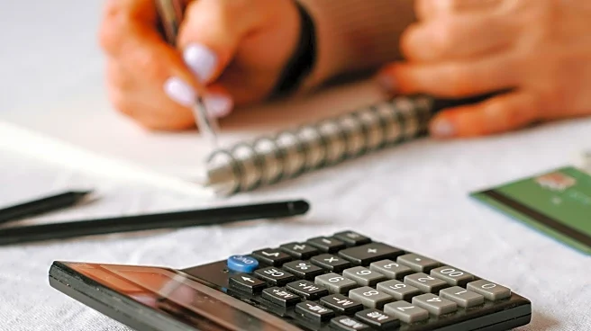 Financial Expert Cynthia Chen Offers Holiday Budgeting Tips