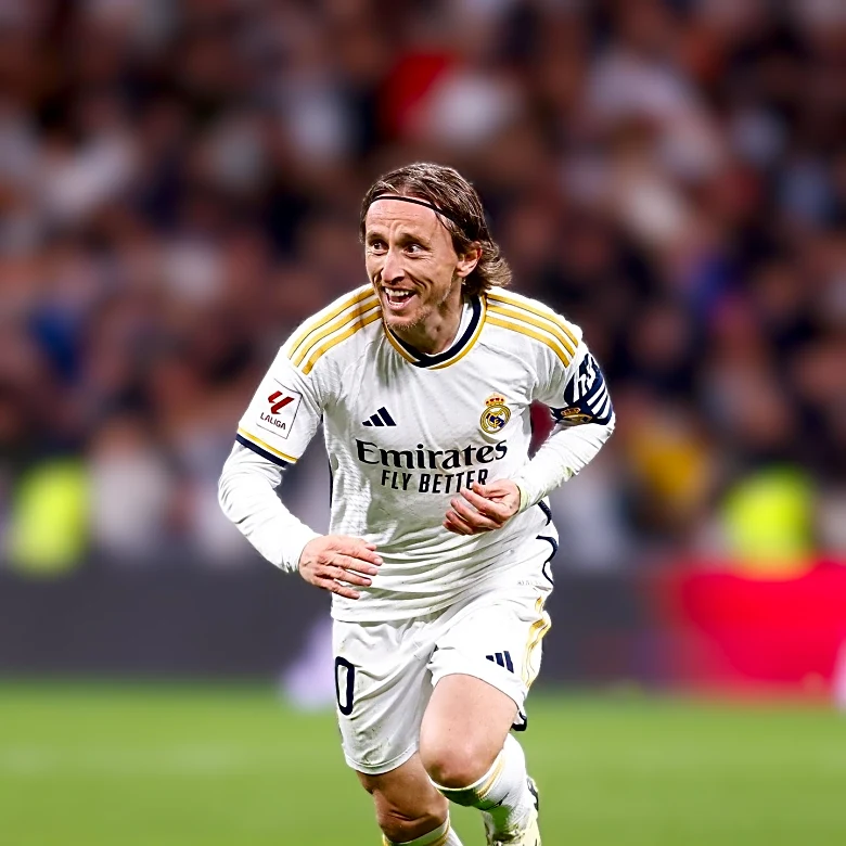 Raoul’s and Moda Operandi Launch Collaborative Capsule for 50th Anniversary