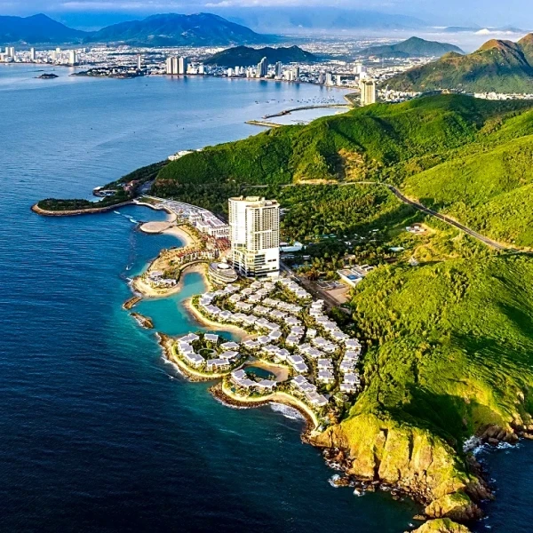 Embassy Suites by Hilton Completes Renovation Enhancing Deerfield Beach Resort's Appeal