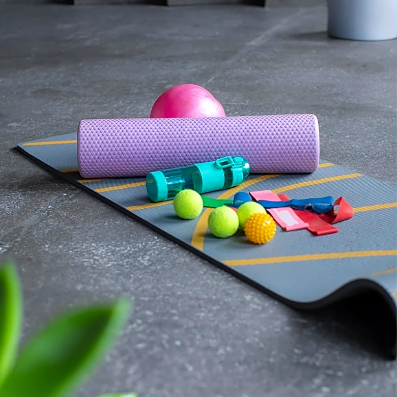 Rise in Male Participation in Pilates Sparks Debate Over Gender Dynamics in Fitness