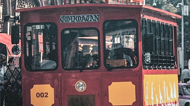 Fun Bus Adventures Hosts Holly Jolly Trolley Tour for Lancaster Families