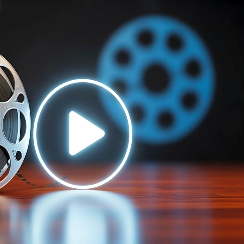 Warner Bros. Discovery Faces Competing Bids from Netflix and Paramount, Impacting Streaming and Studio Landscape