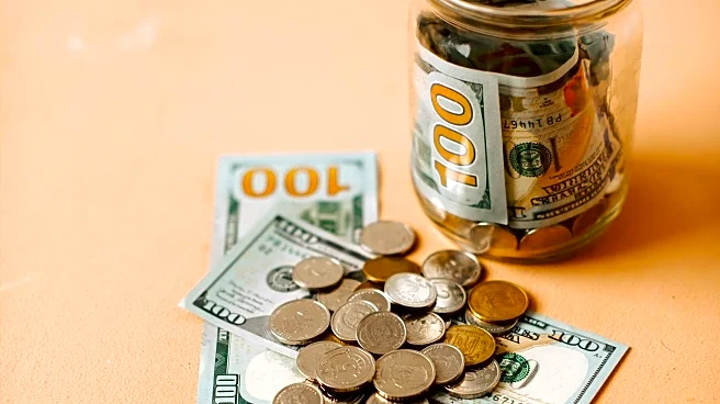 Experts Advise on Holiday Spending: Tips to Save Money and Avoid Debt