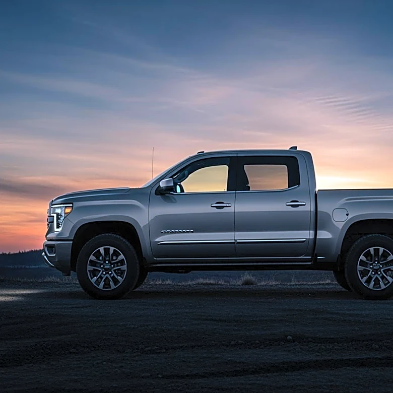 Stellantis Unveils Midsize Ram Dakota Pickup to Dealers, Re-entering Competitive Segment