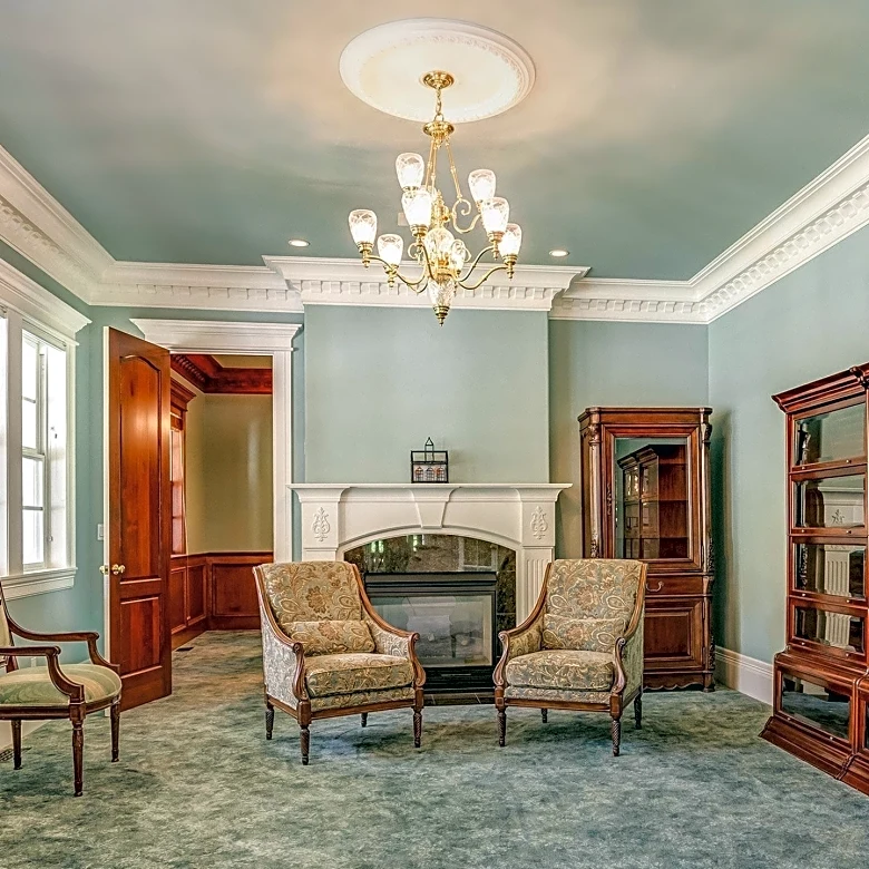New Jersey Couple Renovates 140-Year-Old Home, Embracing Historical Charm