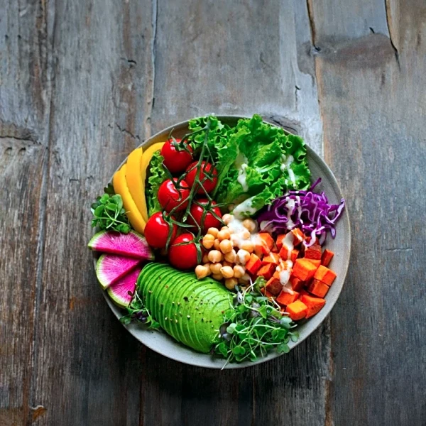 Dietitian Highlights Five Eating Habits That May Impact Longevity