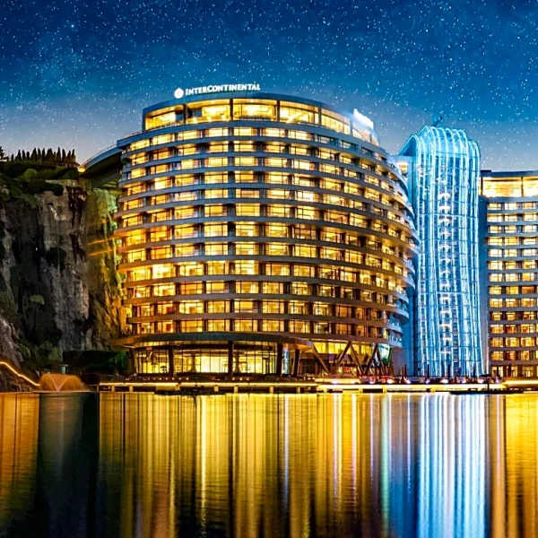 Capella Taipei Hotel Sets New Standard with Luxury and Unique Design