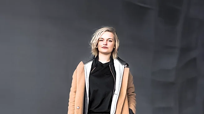 Donna Karan Unveils Fall 2026 Collection with Emphasis on Comfort and Versatility