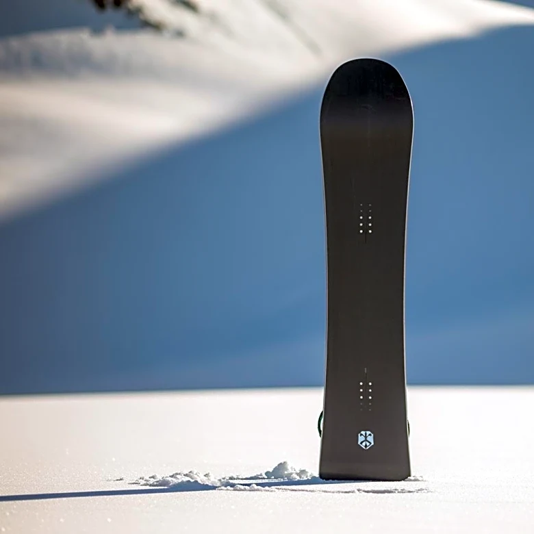 Mia Brookes Qualifies for Olympic Big Air Final, Showcasing Promising Snowboarding Career