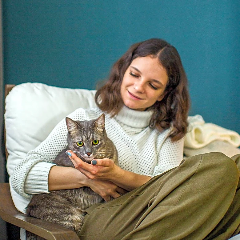 Swedish Woman Adopts Feral Cats, Discovers Their Inseparable Bond