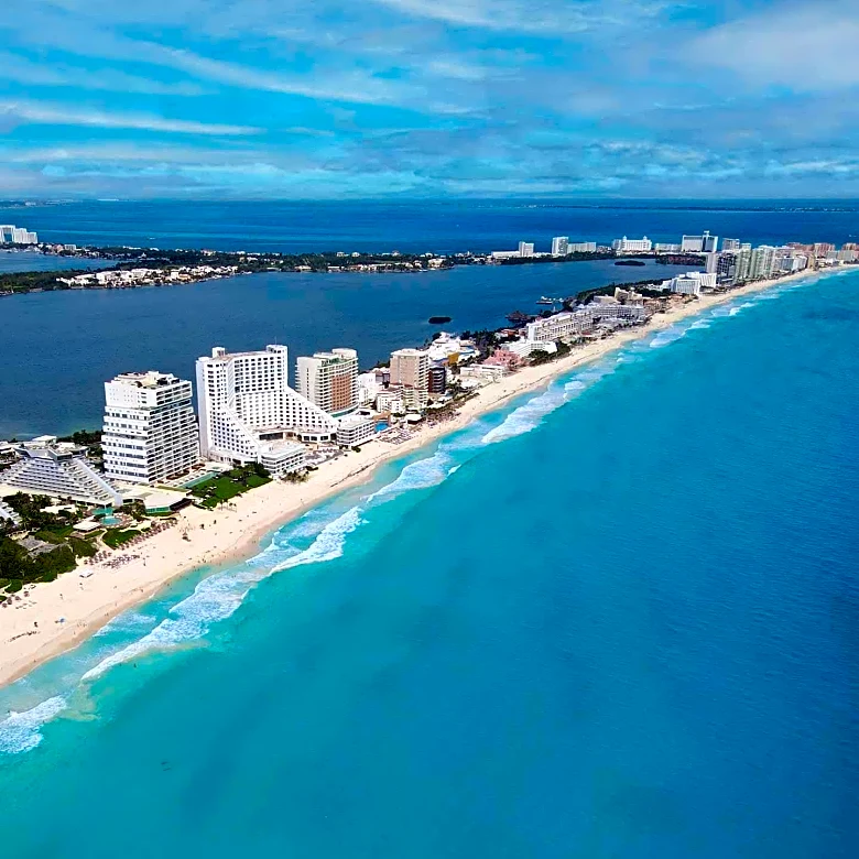 Cancún and Florida Dominate 2026 Spring Break Travel Searches in the U.S.