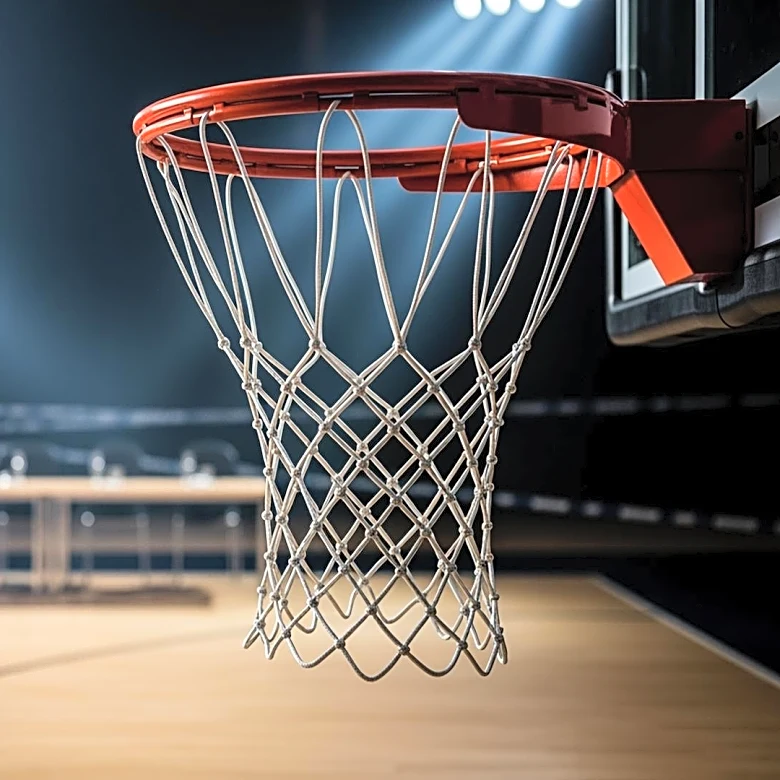 Clippers' Yanic Konan Niederhauser Shows Defensive Prowess Despite Loss