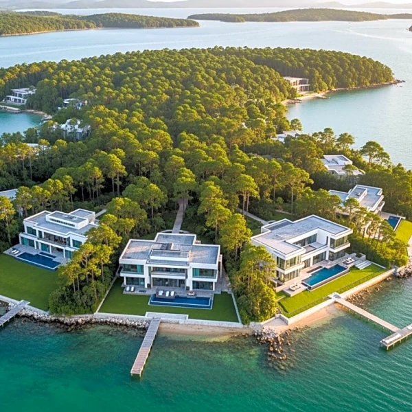 Mark Zuckerberg Expands Real Estate Portfolio with Indian Creek Island Purchase