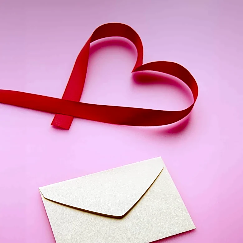 Psychologist Offers Tips for Managing Valentine's Day Expectations