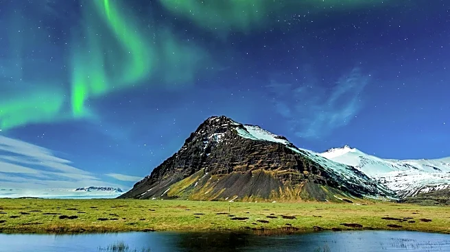 Israeli Photographer Miki Spitzer Wins World Nature Photography Award for Iceland Image