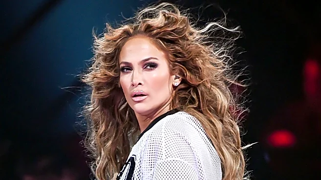 Jennifer Lopez Advocates Weight Training for Youthful Appearance