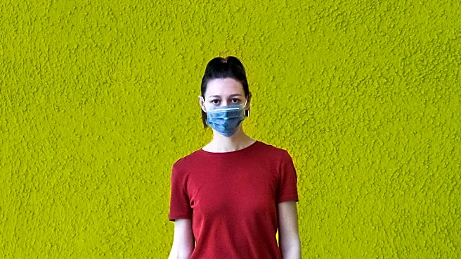 Flight Attendant Shares Hygiene Tips for Air Travelers to Enhance Safety