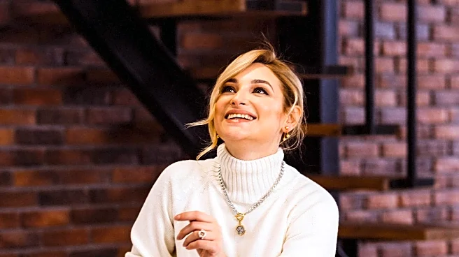 Content Creator Leaves Tech Career for Influencer Path, Finds Success Despite Challenges