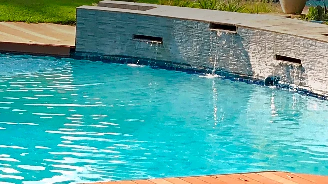 Carolyn Bessette-Kennedy and JFK Jr.'s Iconic Sunglasses Style Revived Amid 'Love Story' TV Series Hype