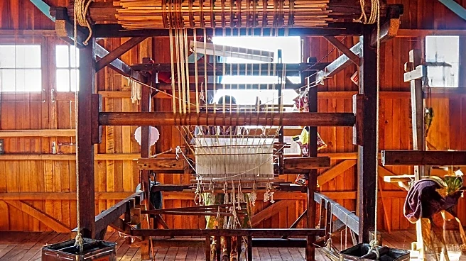 Plantation Agriculture Museum Offers Traditional Tin Punching Workshop