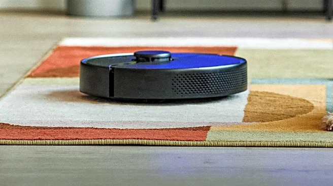 Roborock Saros 20: Advanced AI Vacuum Revolutionizes Home Cleaning