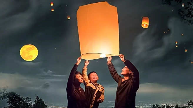 Widow Fulfills Late Husband's Bucket List, Creating New Family Tradition