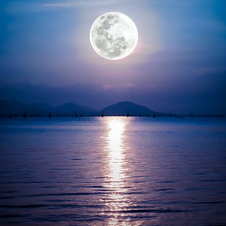 Five Zodiac Signs Experience Powerful Horoscopes Amid Full Moon in Libra