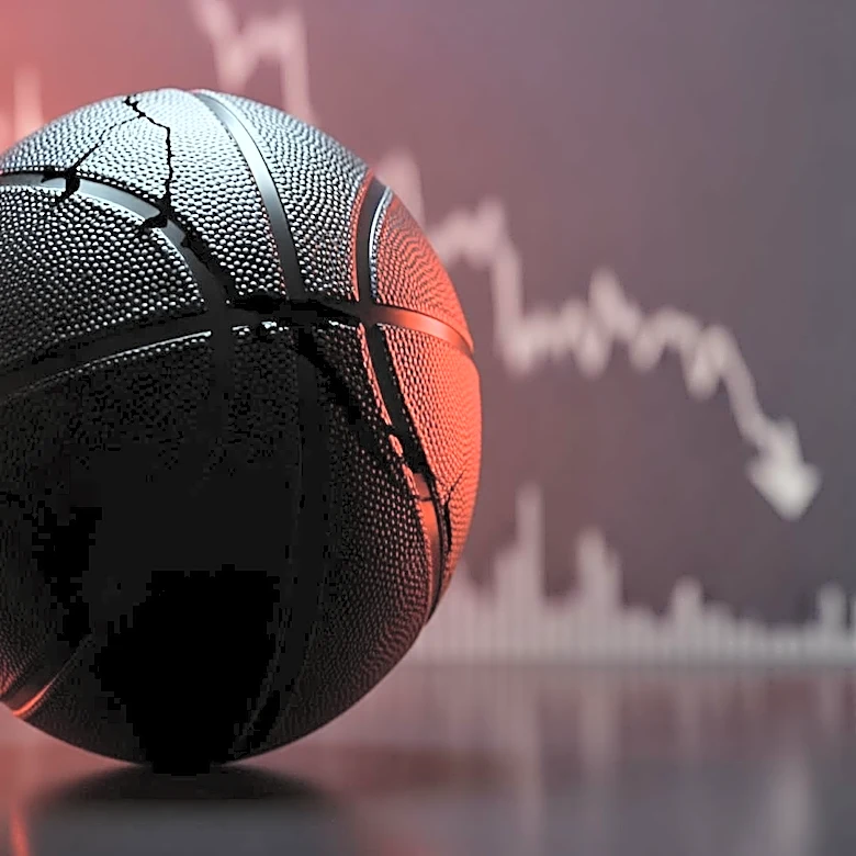 Nike Faces Stock Plunge Amid Prolonged Turnaround and China Market Weakness