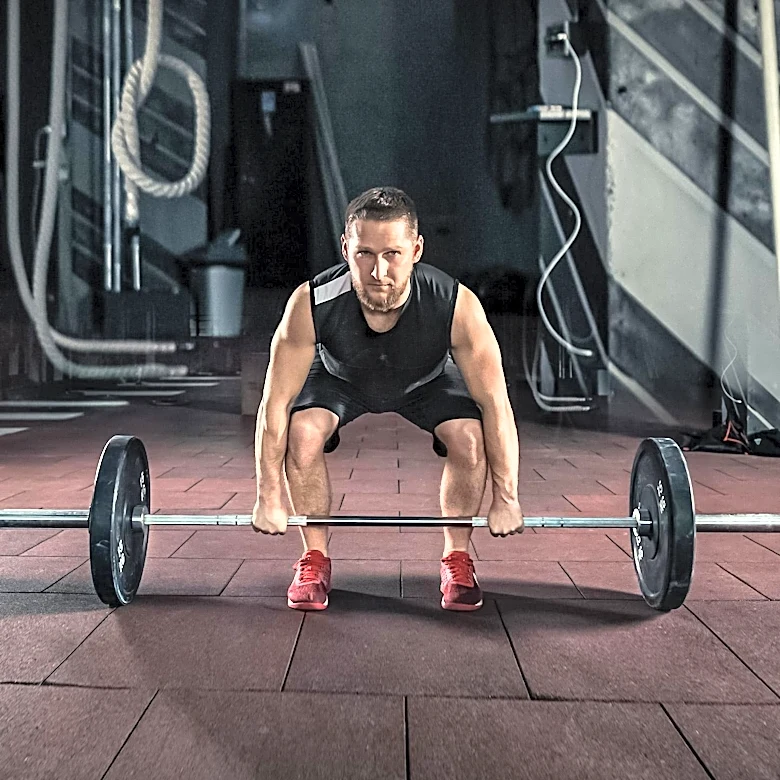 Men's Health Highlights Proper Barbell Bench Press Technique to Avoid Injury