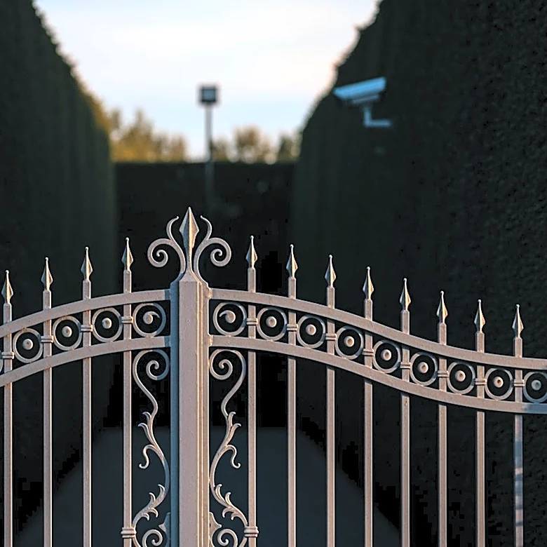 Trespasser Arrested at Nicki Minaj's Los Angeles Home