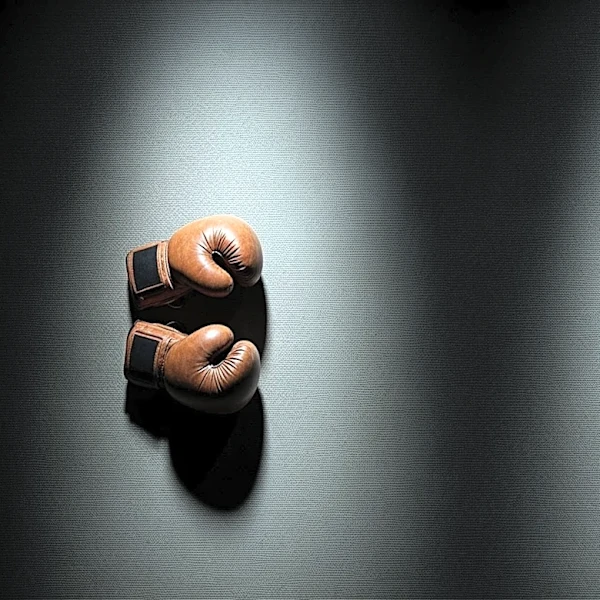 Terri Harper and Caroline Dubois Engage in Psychological Battle Ahead of Title Fight