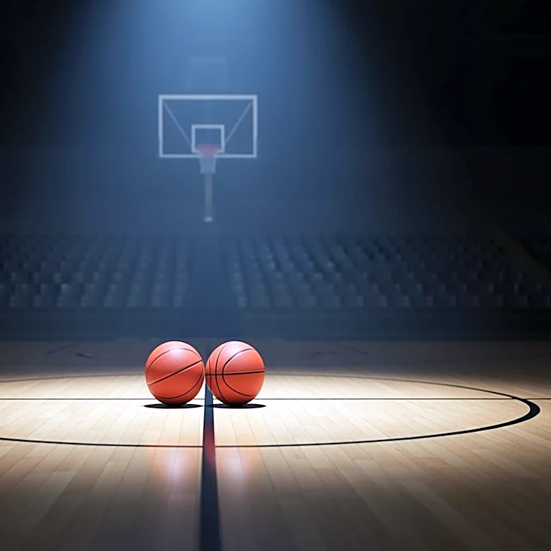 Sophie Cunningham and Lexie Hull's Dynamic Raises Questions for Indiana Fever's Future