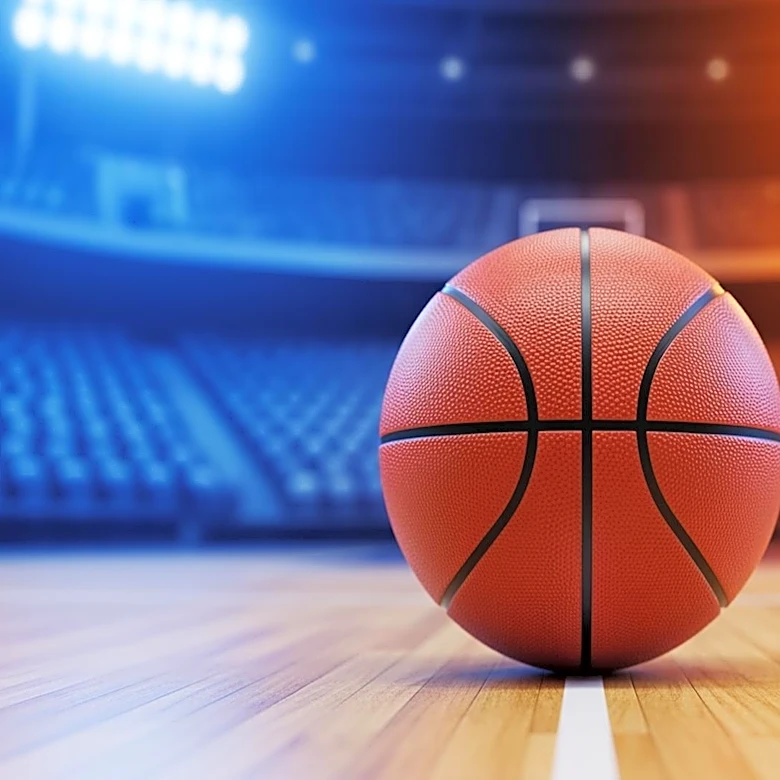 Jake Davis Emerges as Key Player for Illinois in NCAA Final Four