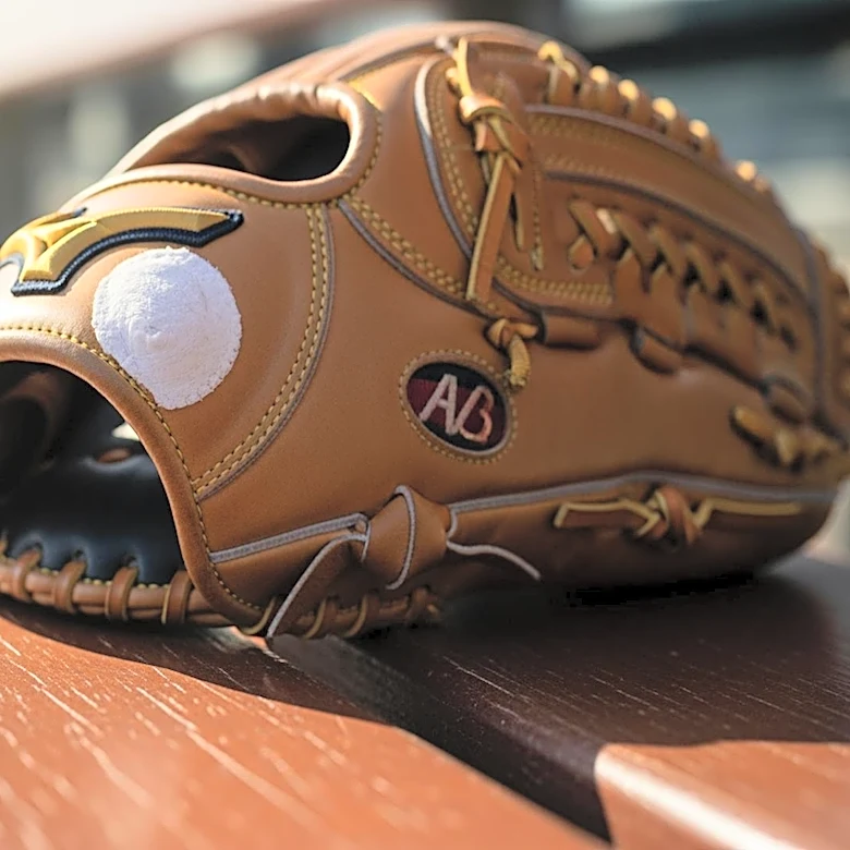 Toronto Blue Jays Place Catcher Alejandro Kirk on Injured List Due to Thumb Injury