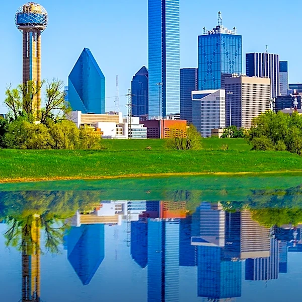 Easter Celebrations at Turtle Creek Park in Dallas Draw Large Crowds