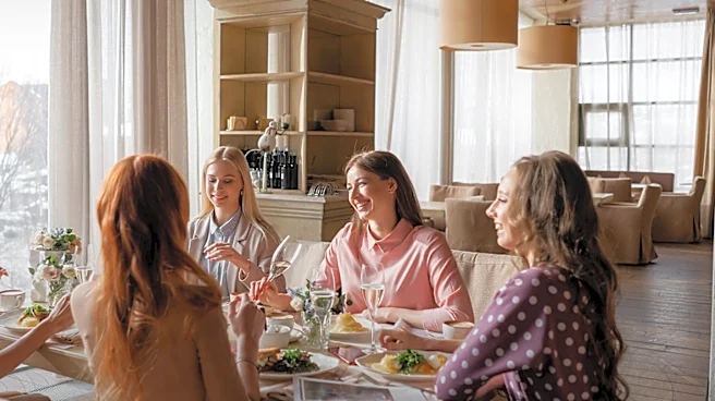 U.S. Restaurants Implement Phone-Free Policies to Enhance Social Interaction