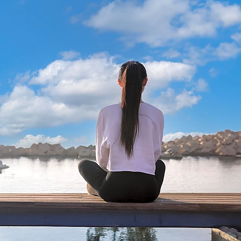 Gen Z Leads the Rise of Sober Tourism, Emphasizing Wellness and Experience