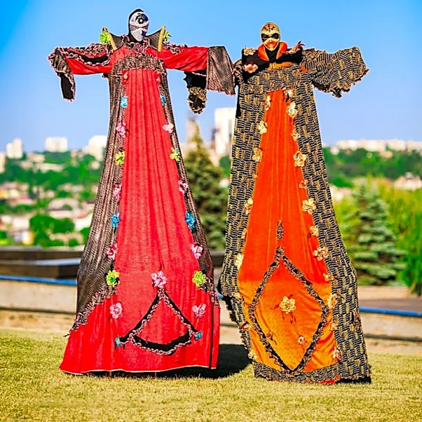 Sisters of Perpetual Indulgence Host Easter Drag Show at Dolores Park