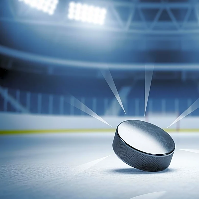 Robert Thomas' Hat Trick Propels St. Louis Blues in Playoff Race