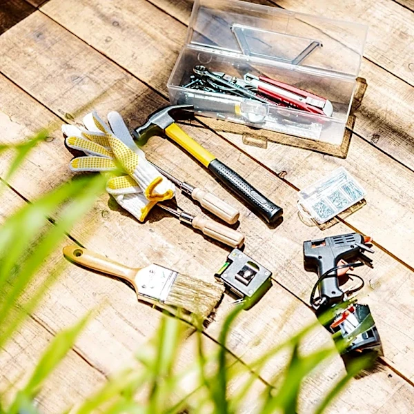 Santa Monica Repair Café Promotes Sustainability During Earth Month