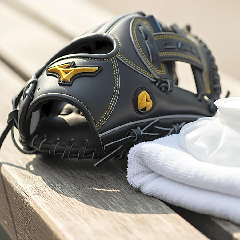 Royals' Pitcher Stephen Kolek Progresses in Recovery from Oblique Injury