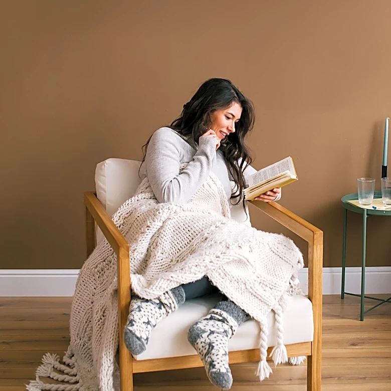 Taylor Corrien Leads Relaunch of The Curvy Fashionista Book Club to Promote Plus Size Representation