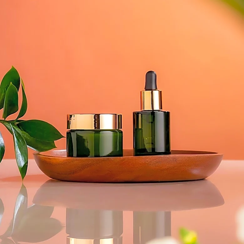 Aora Beauty Launches Plastic-Free Cosmetics at Credo Beauty